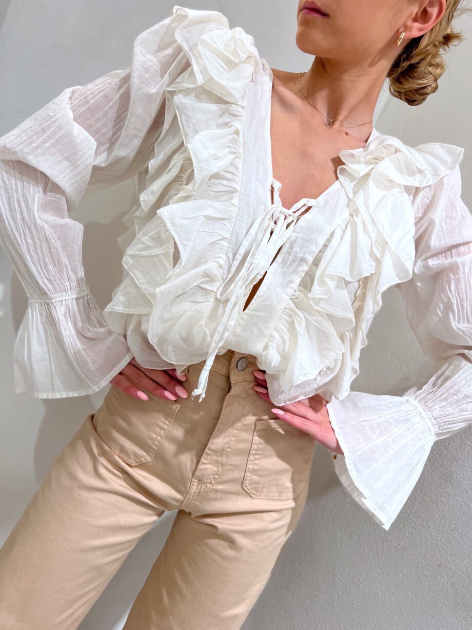 Shop Online Camicia panna con rouches Have One