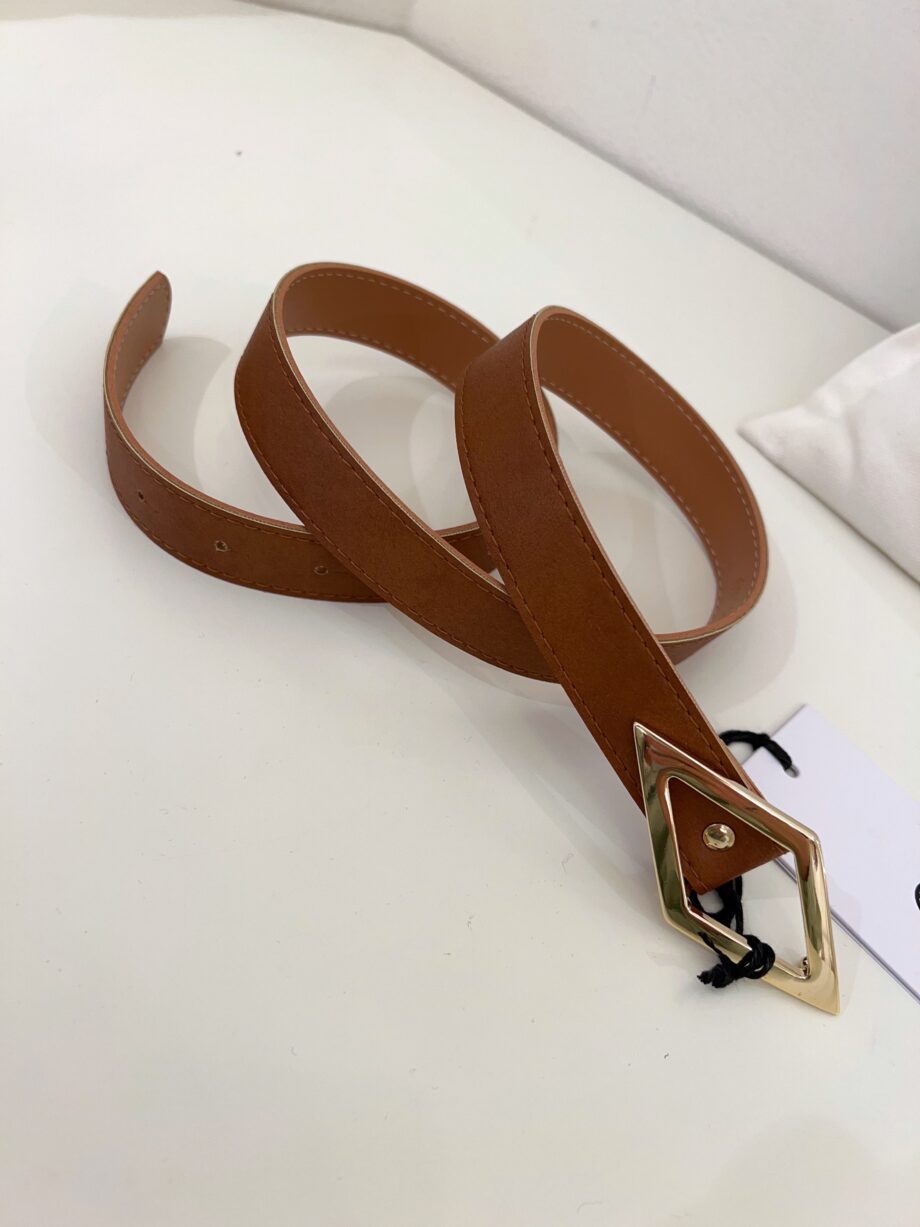 Shop Online Cintura marrone con fibbia dorata rombo Have One