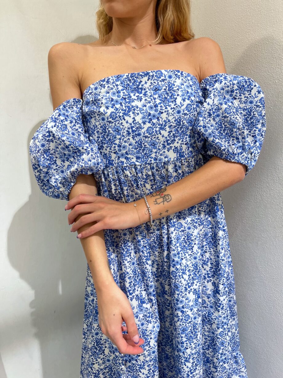 Shop Online Vestito lungo a fiori azzurro Vicolo