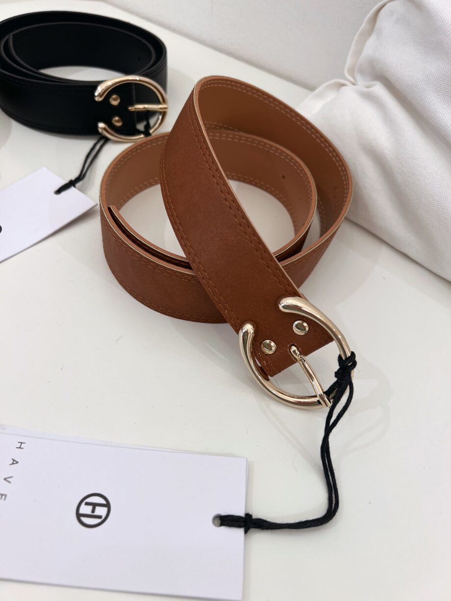 Shop Online Cintura marrone con fibbia dorata rotonda Have One