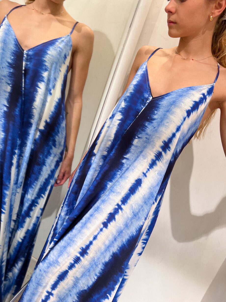 Shop Online Vestito lungo tie dye sfumato blu incrocio dietro Vicolo