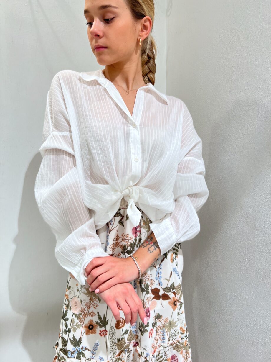 Shop Online Camicia semitrasparente bianca Vicolo