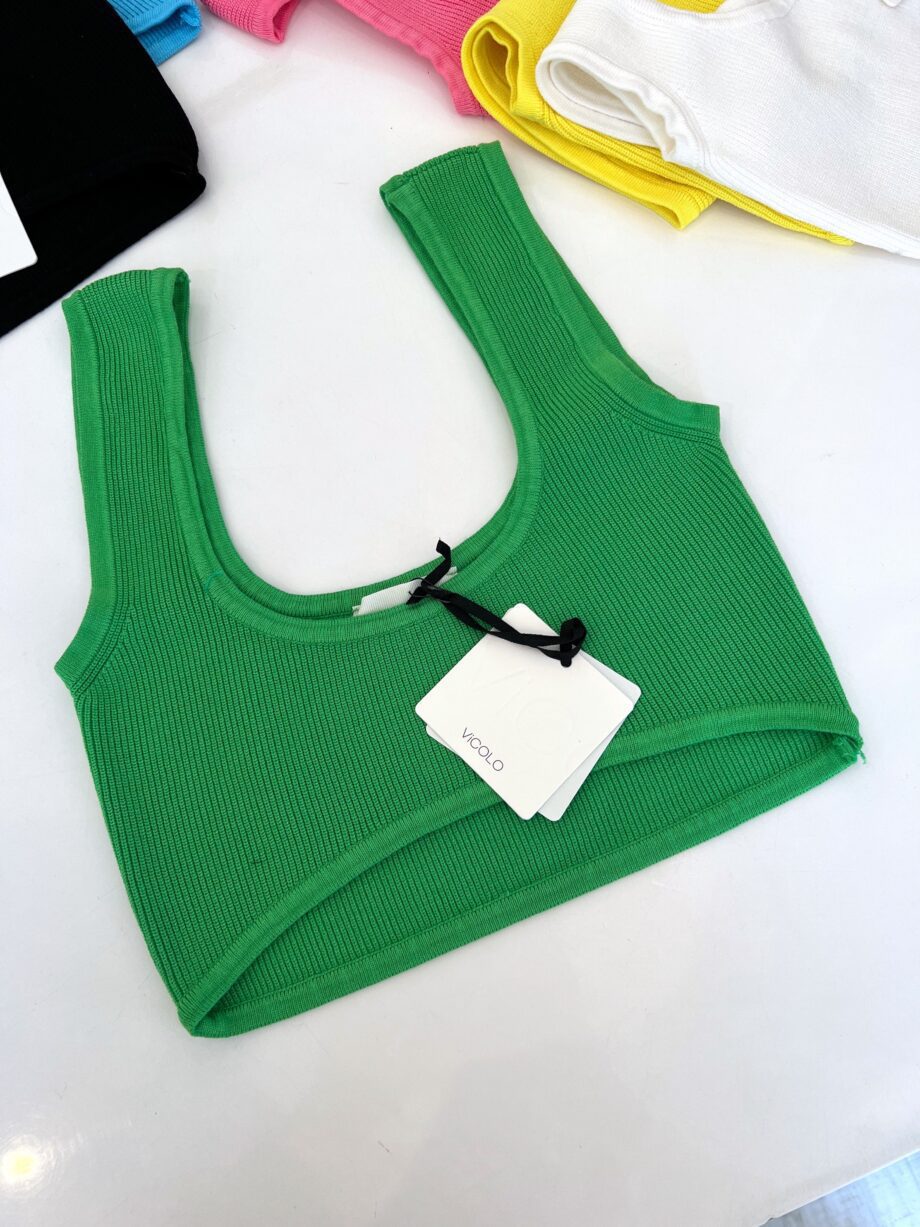 Shop Online Top crop fascia in maglia verde Vicolo