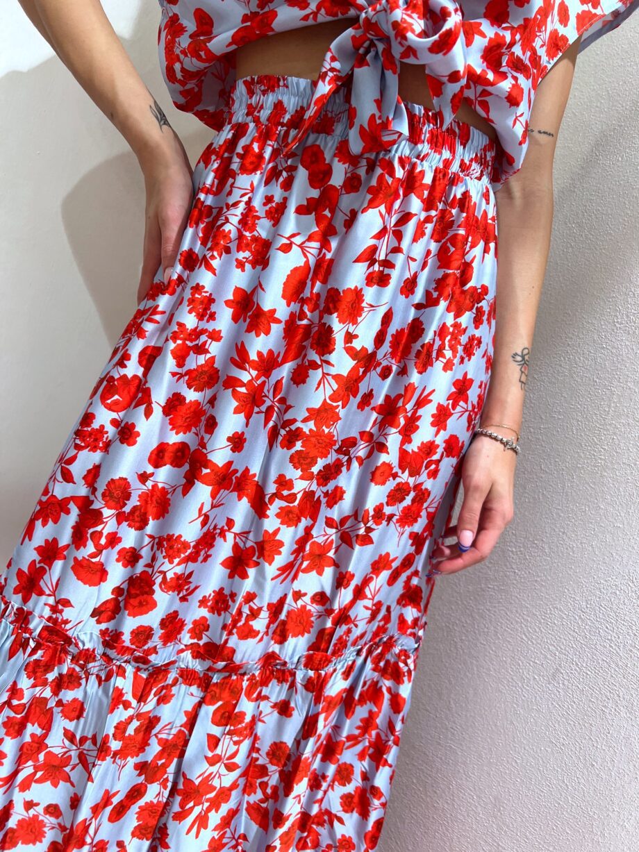 Shop Online Gonna lunga azzurra a fiori rossa Vicolo