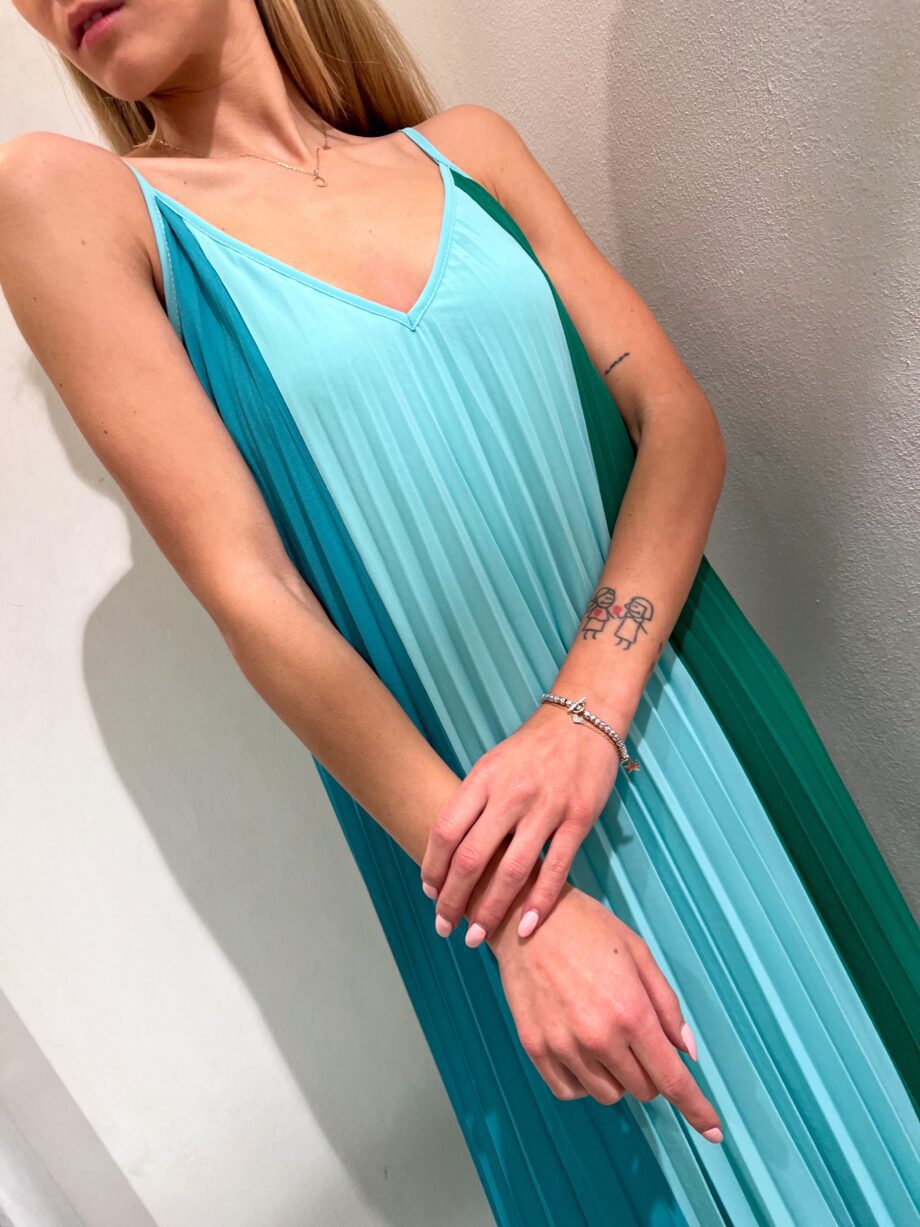 Shop Online Vestito lungo plissé azzurro e verde Have One