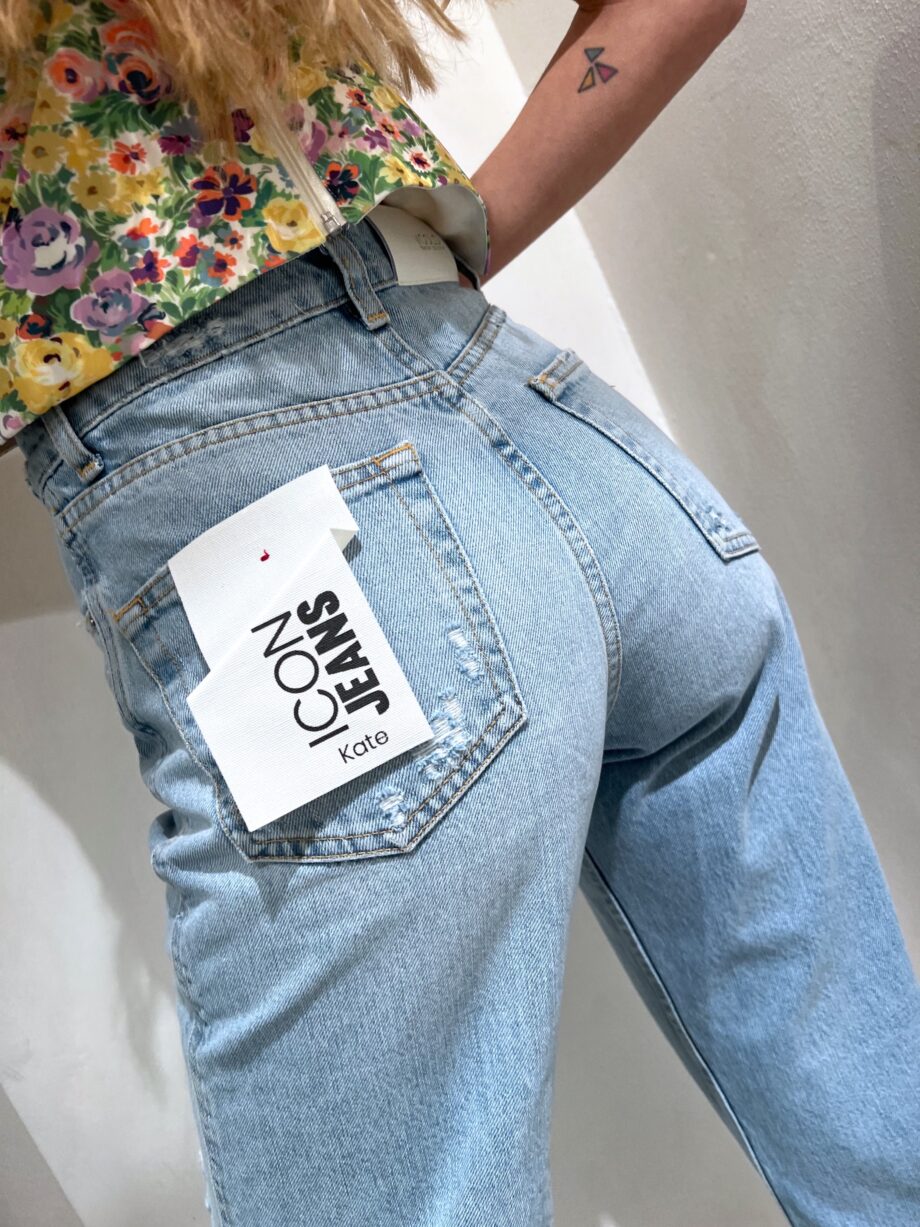 Shop Online Jeans Kate chiaro con rotture Vicolo