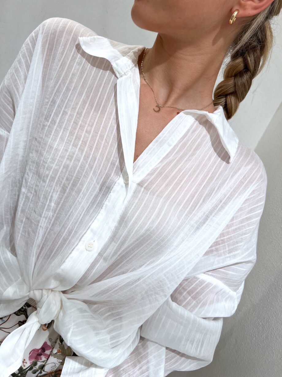 Shop Online Camicia semitrasparente bianca Vicolo