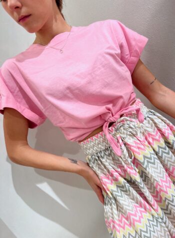 Shop Online T-shirt corta rosa con nodo Vero Moda