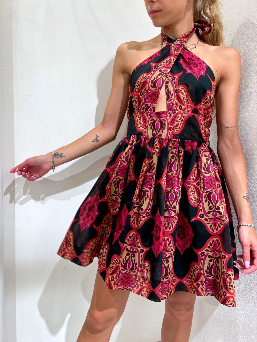 Vestito nero e fucsia cheap