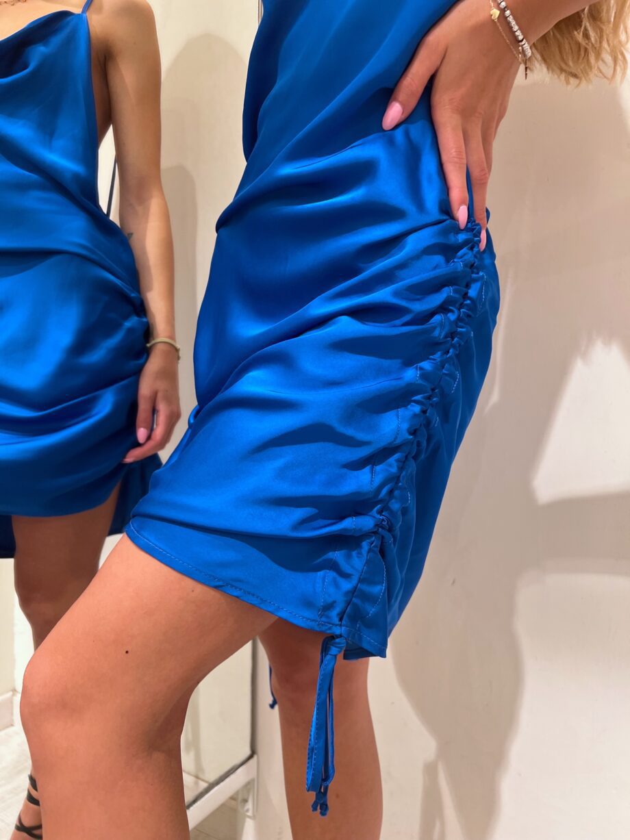 Shop Online Vestito corto in raso bluette con coulisse Vicolo