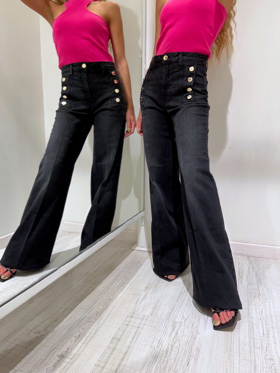 Shop Online Jeans palazzo nero con bottoni Vicolo