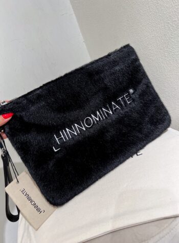 Shop Online Pochette nera con pelo e logo Hinnominate