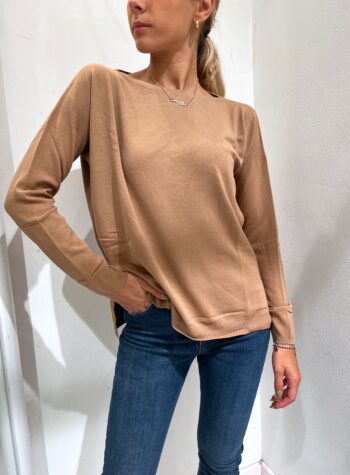 Shop Online Maglioncino beige in viscosa con spacchi Kontatto