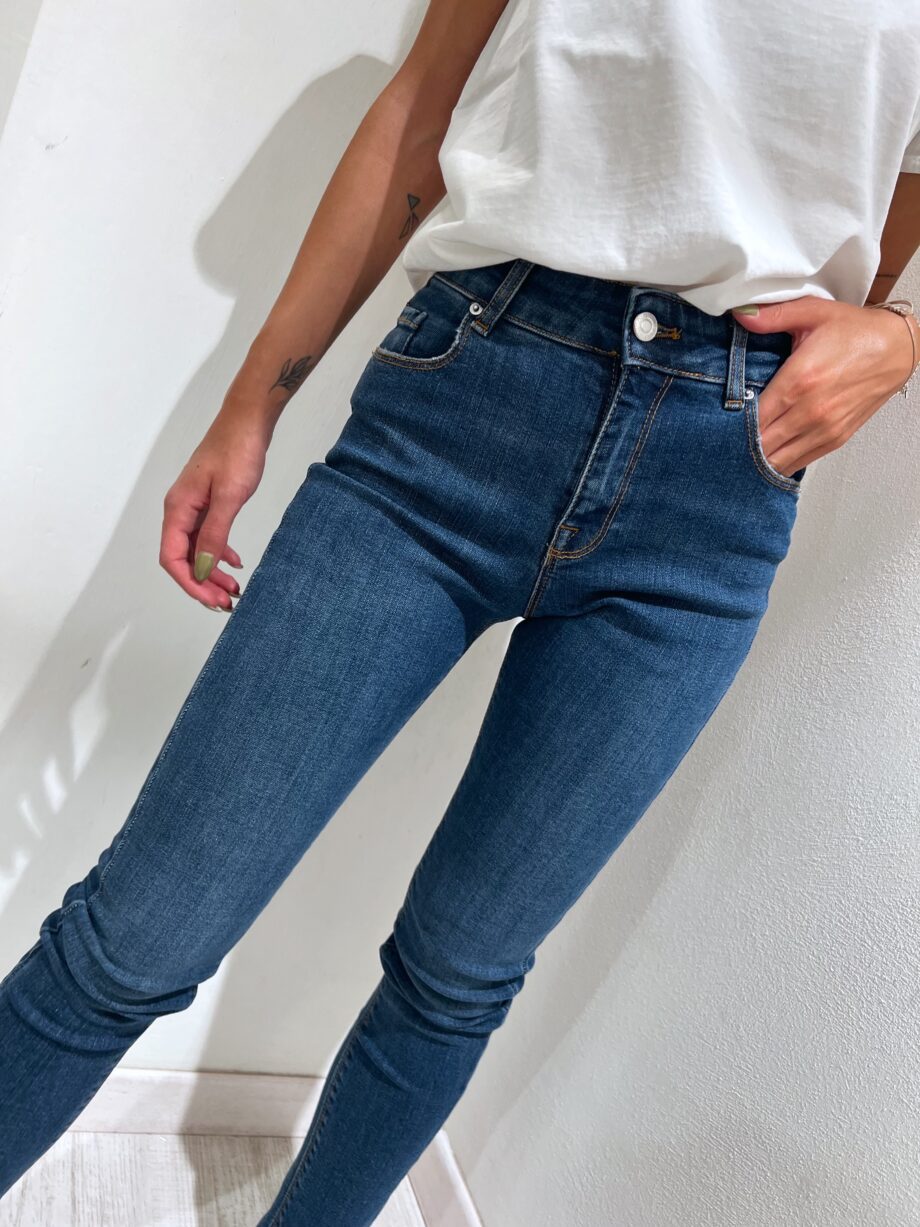 Shop Online Jeans scuro skinny Margot Vicolo