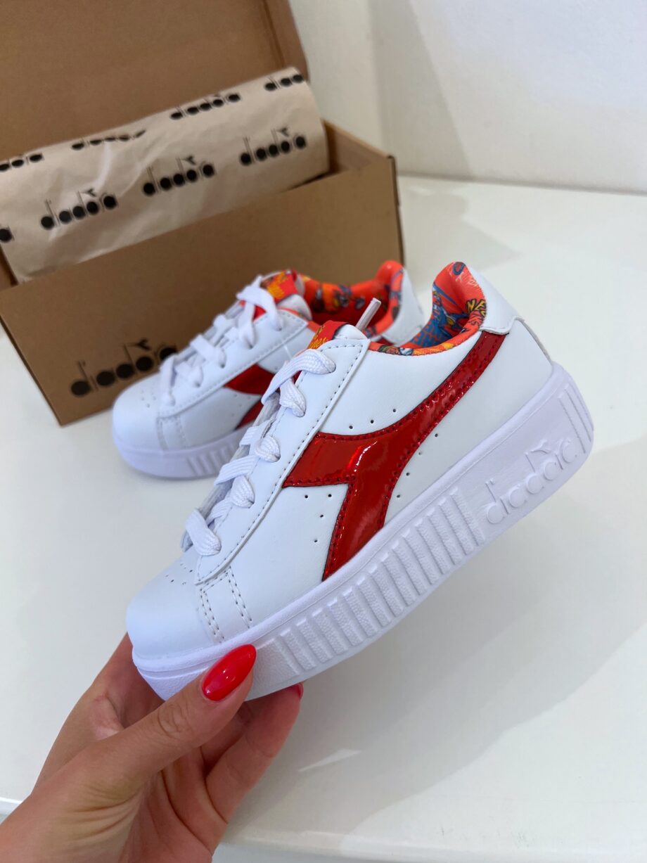 Shop Online Game steep Lola rosse Looney Tunes Diadora