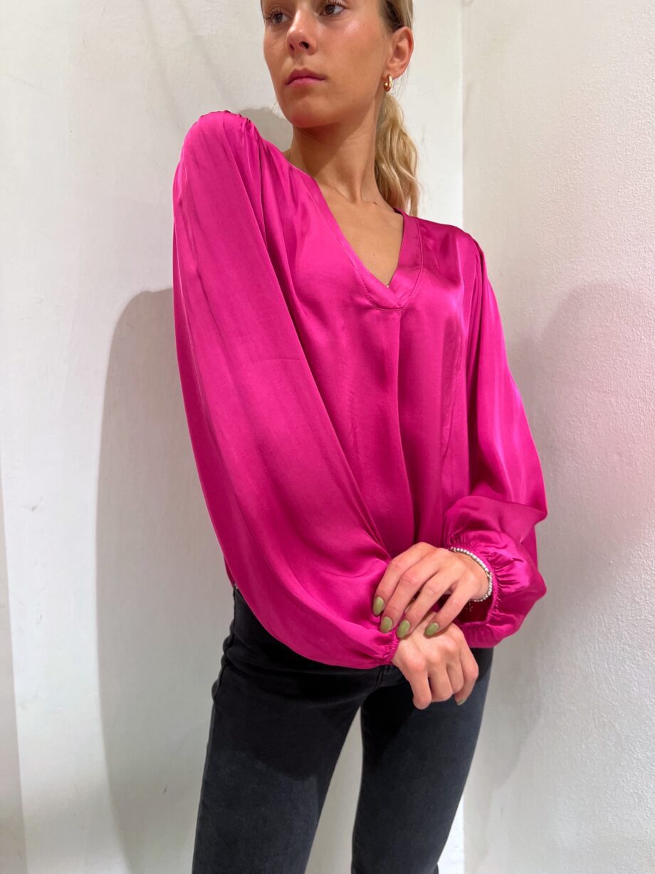 Shop Online Blusa fucsia maniche palloncino Have One