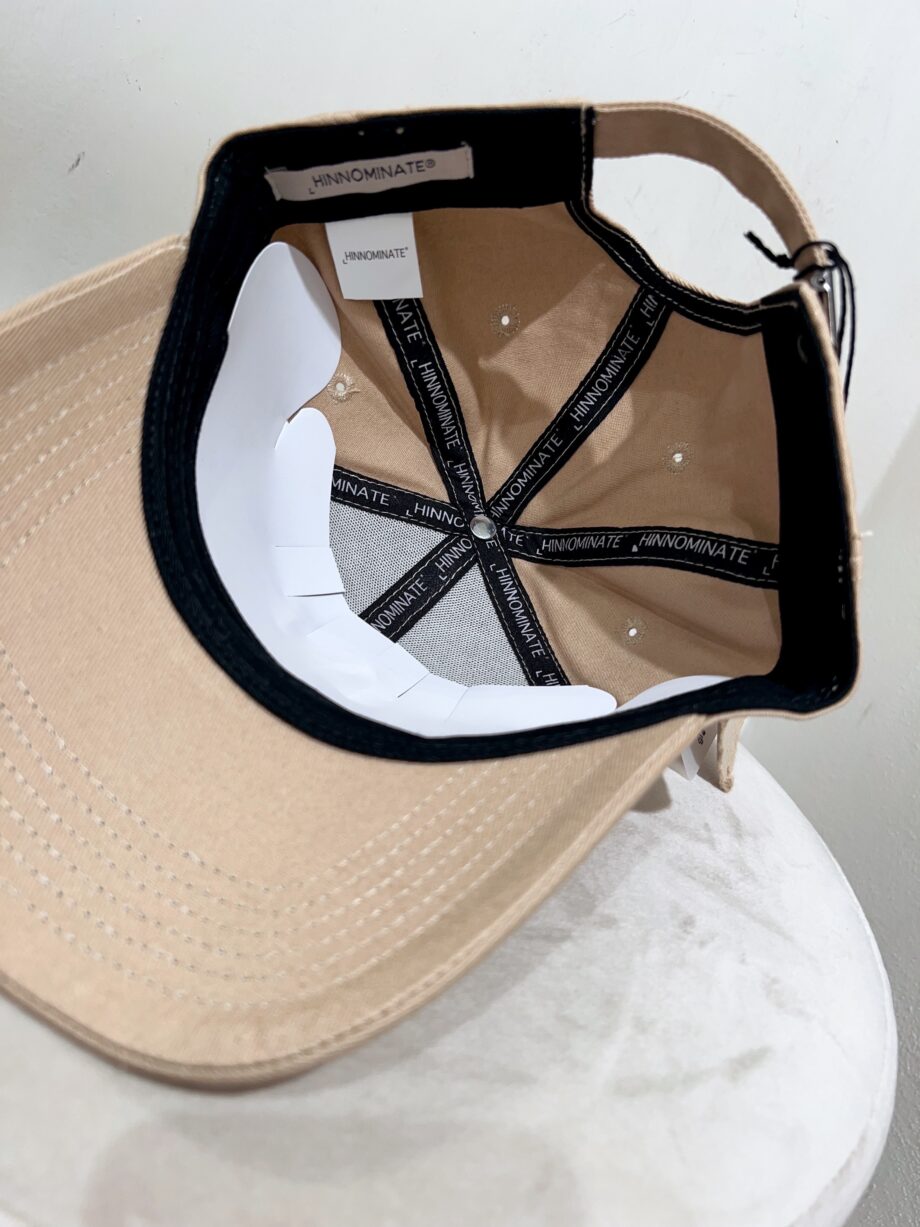 Shop Online Cappellino con visiera beige logo Hinnominate