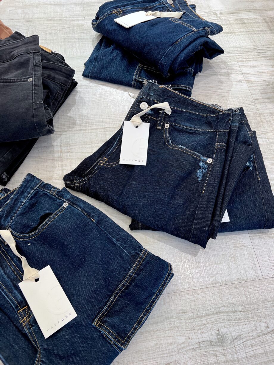 Shop Online jeans cargo scuro con cuciture Have One
