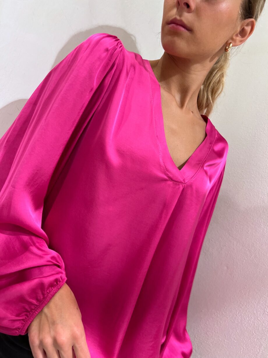 Shop Online Blusa fucsia maniche palloncino Have One