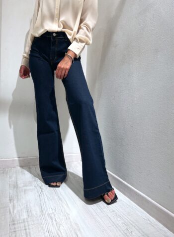 Shop Online Jeans scuro palazzo con cuciture Kontatto