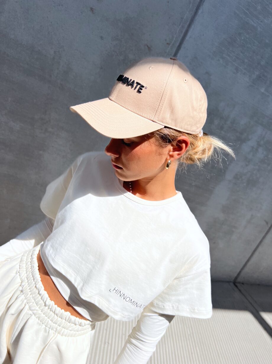 Shop Online Cappellino con visiera beige logo Hinnominate