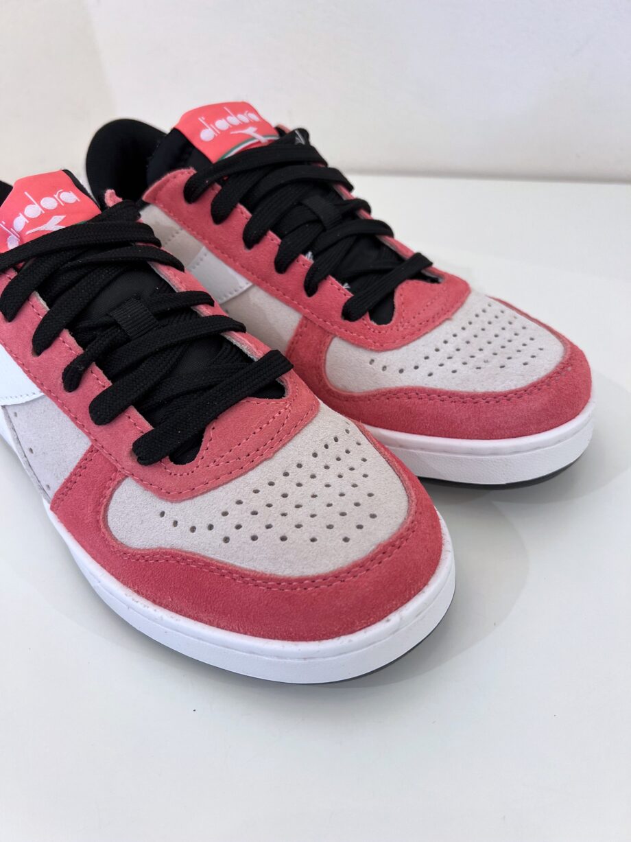 Shop Online Sneakers magic basket low rosa Diadora