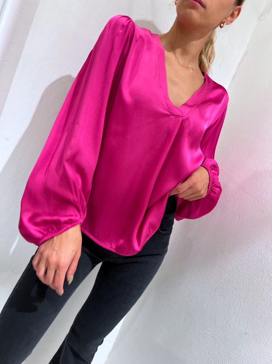 Shop Online Blusa fucsia maniche palloncino Have One