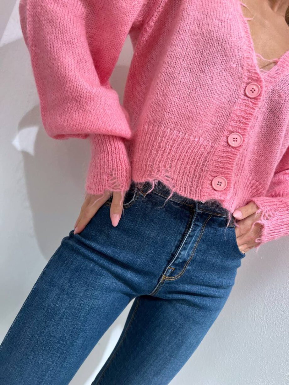 Shop Online Cardigan corto rosa con rotture Kontatto