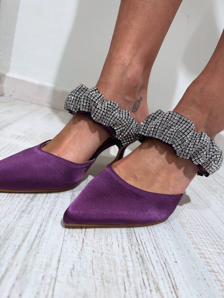 Shop Online Sabot mules Melissa viola in raso Twentyfourhaitch