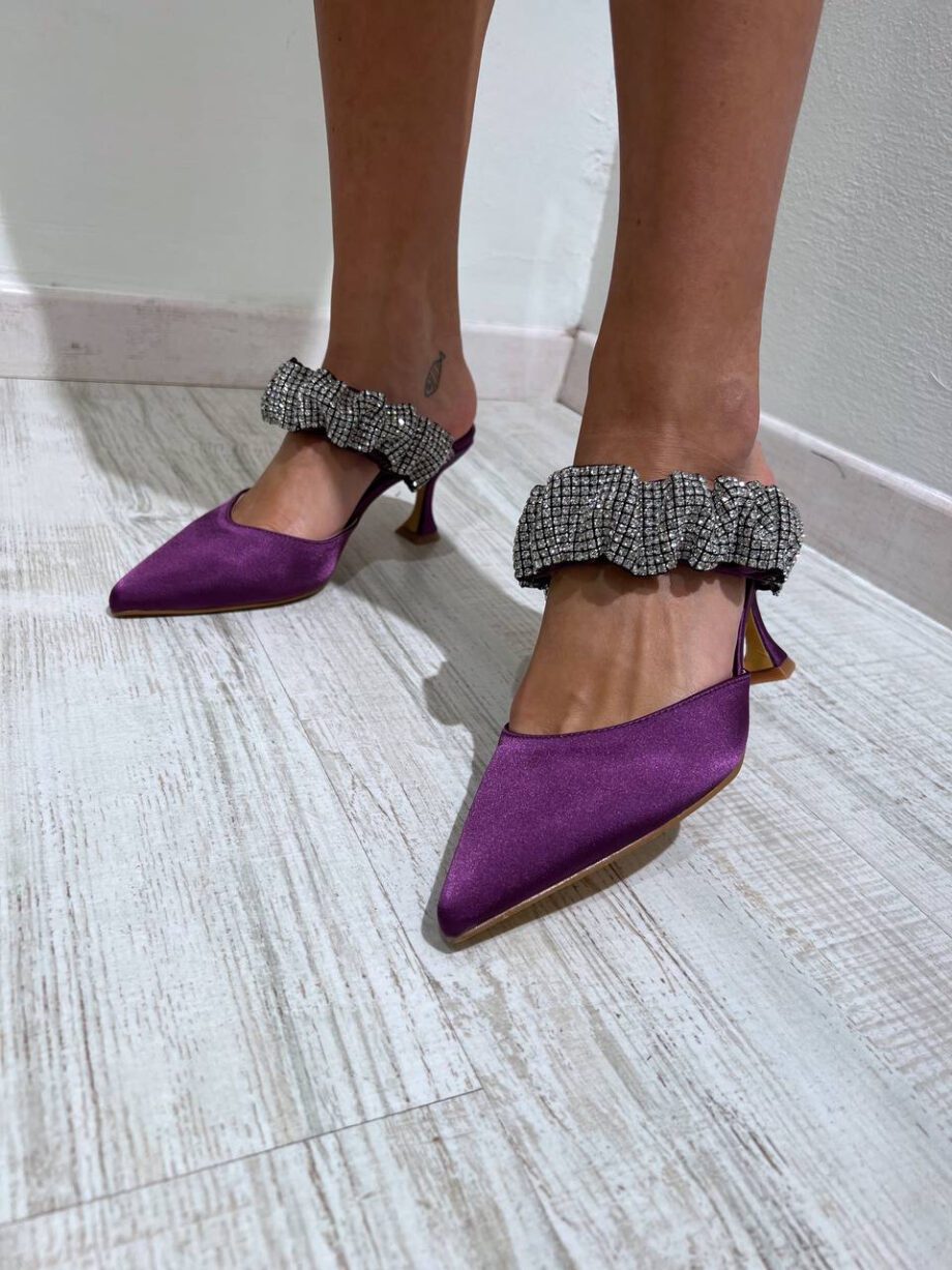 Shop Online Sabot mules Melissa viola in raso Twentyfourhaitch