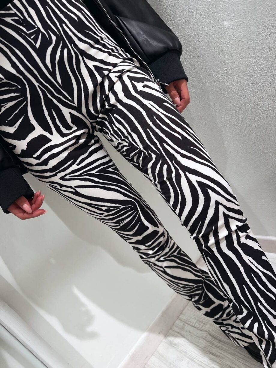 Shop Online Pantalone leggings zebrato Vicolo
