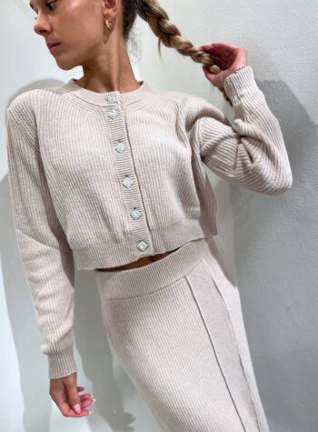 Shop Online Cardigan crop in maglia beige bottoni gioiello So Allure