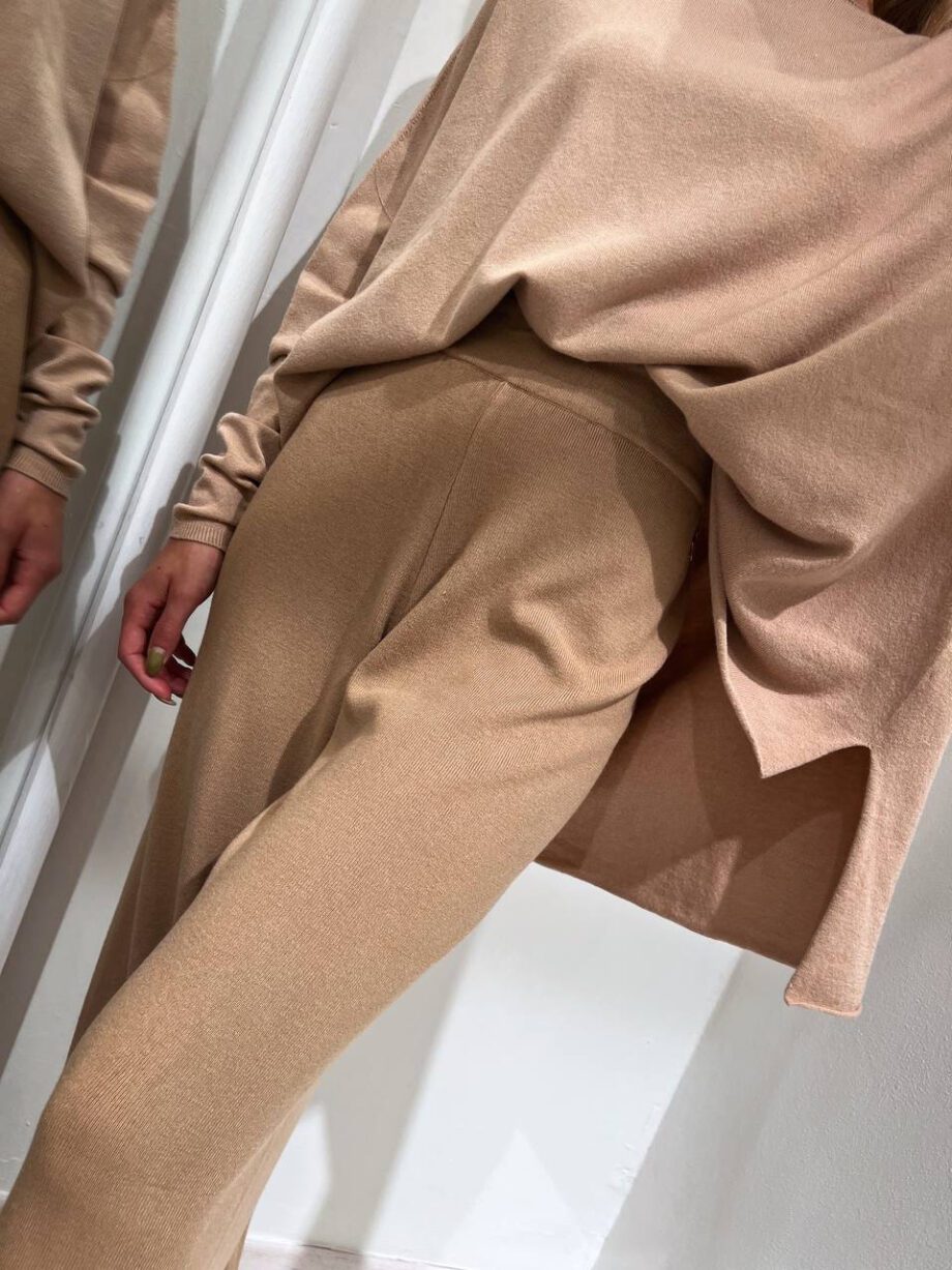 Shop Online Pantalone palazzo in maglia beige Souvenir