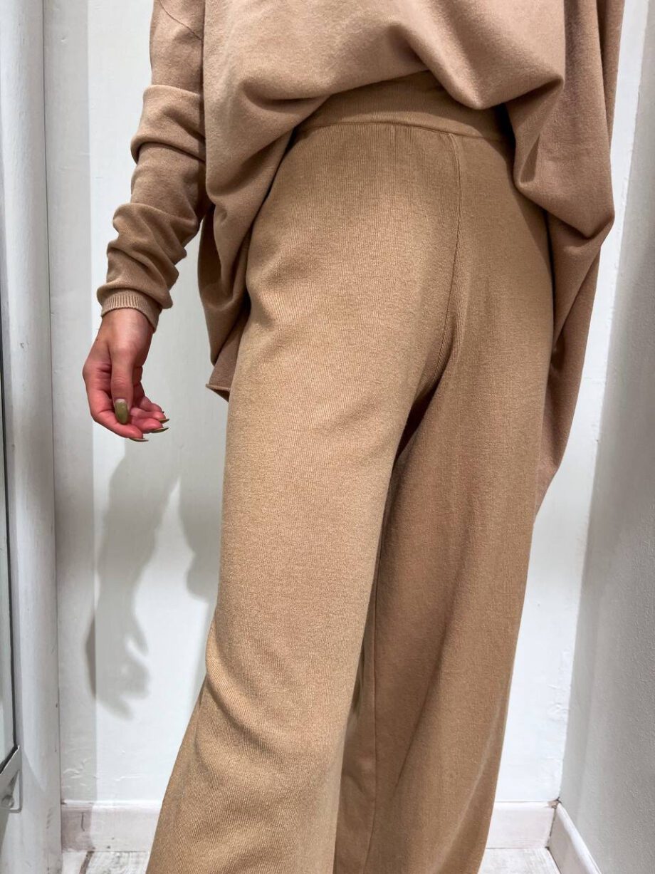 Shop Online Pantalone palazzo in maglia beige Souvenir