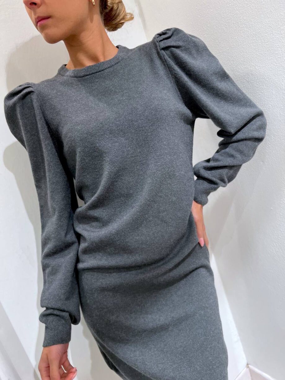 Shop Online Vestito in maglia grigio maniche sbuffo Have One
