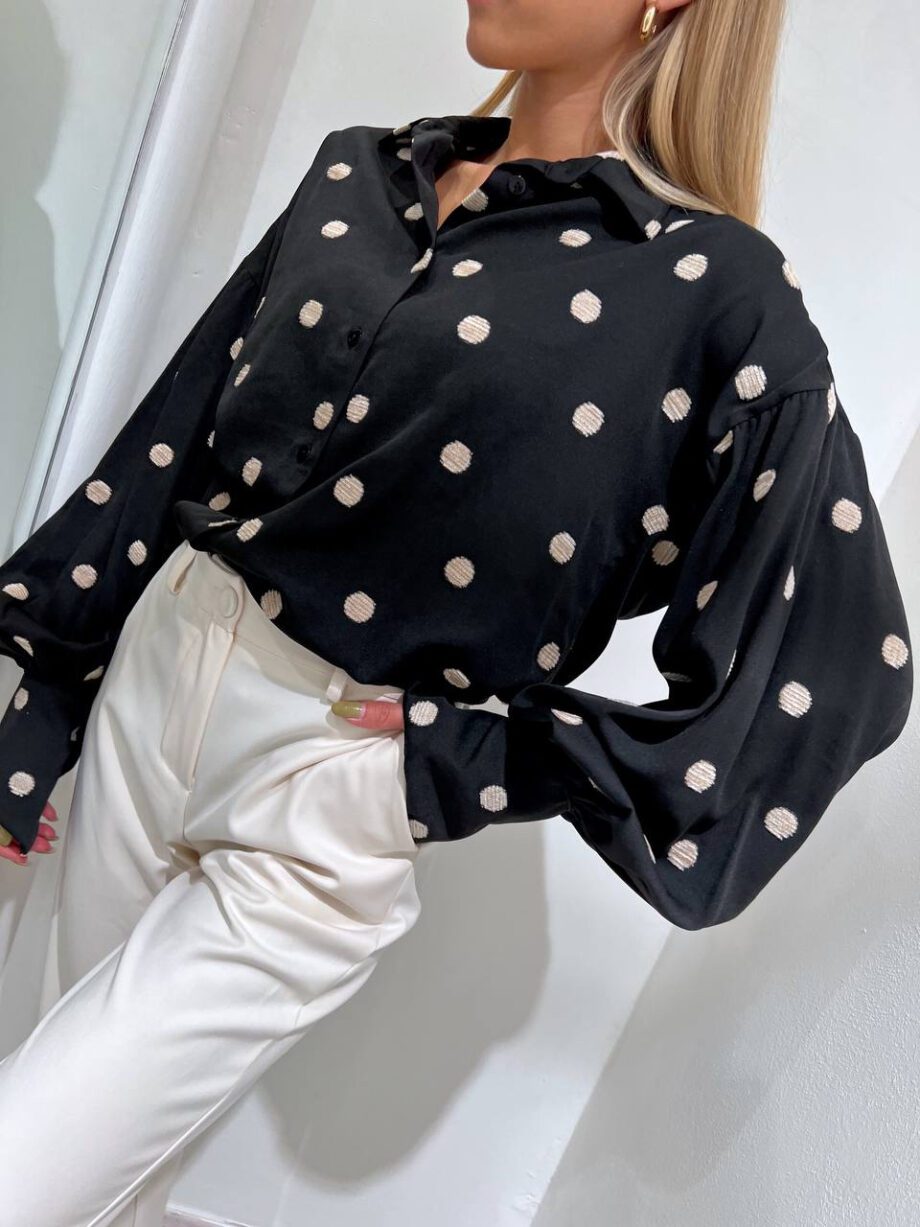 Shop Online Camicia nera a pois beige Souvenir