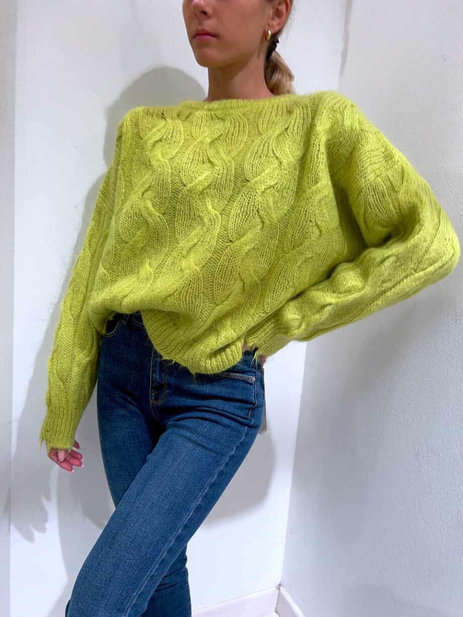 Shop Online Maglione lime con trecce in mohair Kontatto