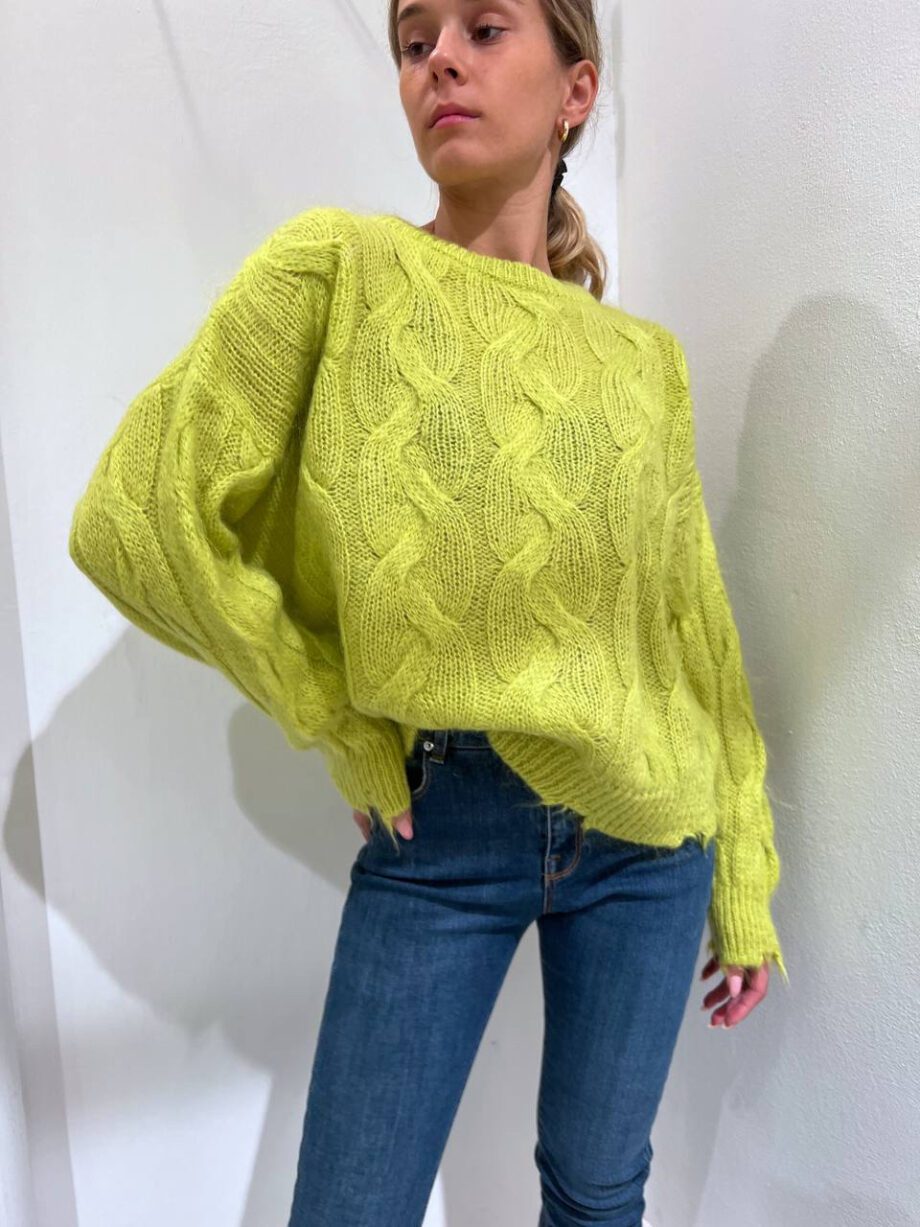 Shop Online Maglione lime con trecce in mohair Kontatto