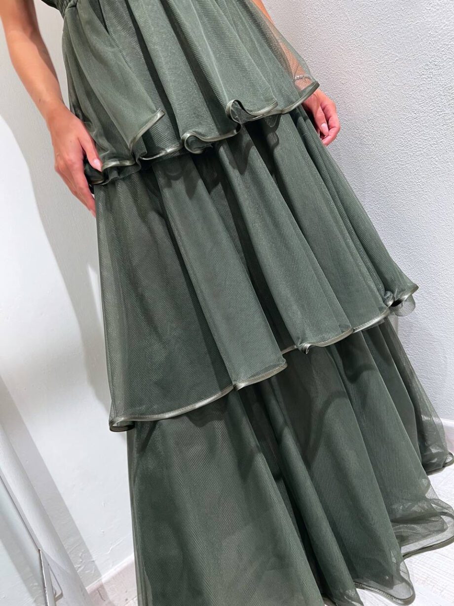 Shop Online Vestito lungo in tulle verde militare So Allure