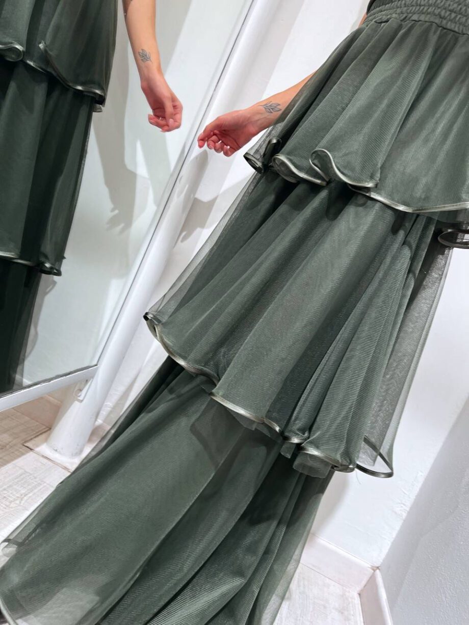 Shop Online Vestito lungo in tulle verde militare So Allure