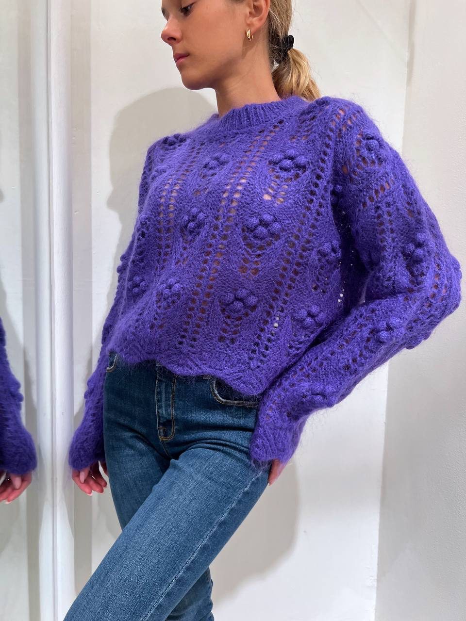 Maglione viola con noccioline in mohair Kontatto