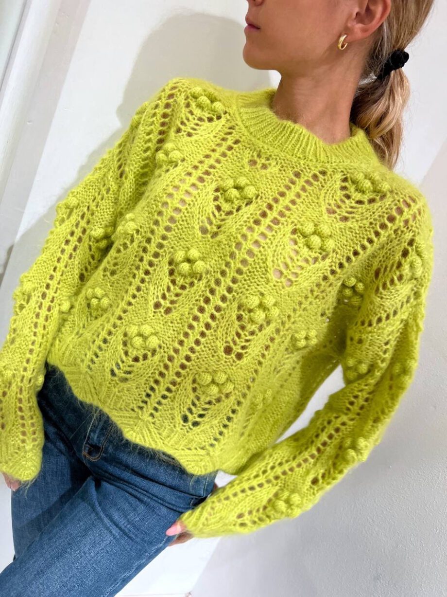 Shop Online Maglione lime con noccioline in mohair Kontatto