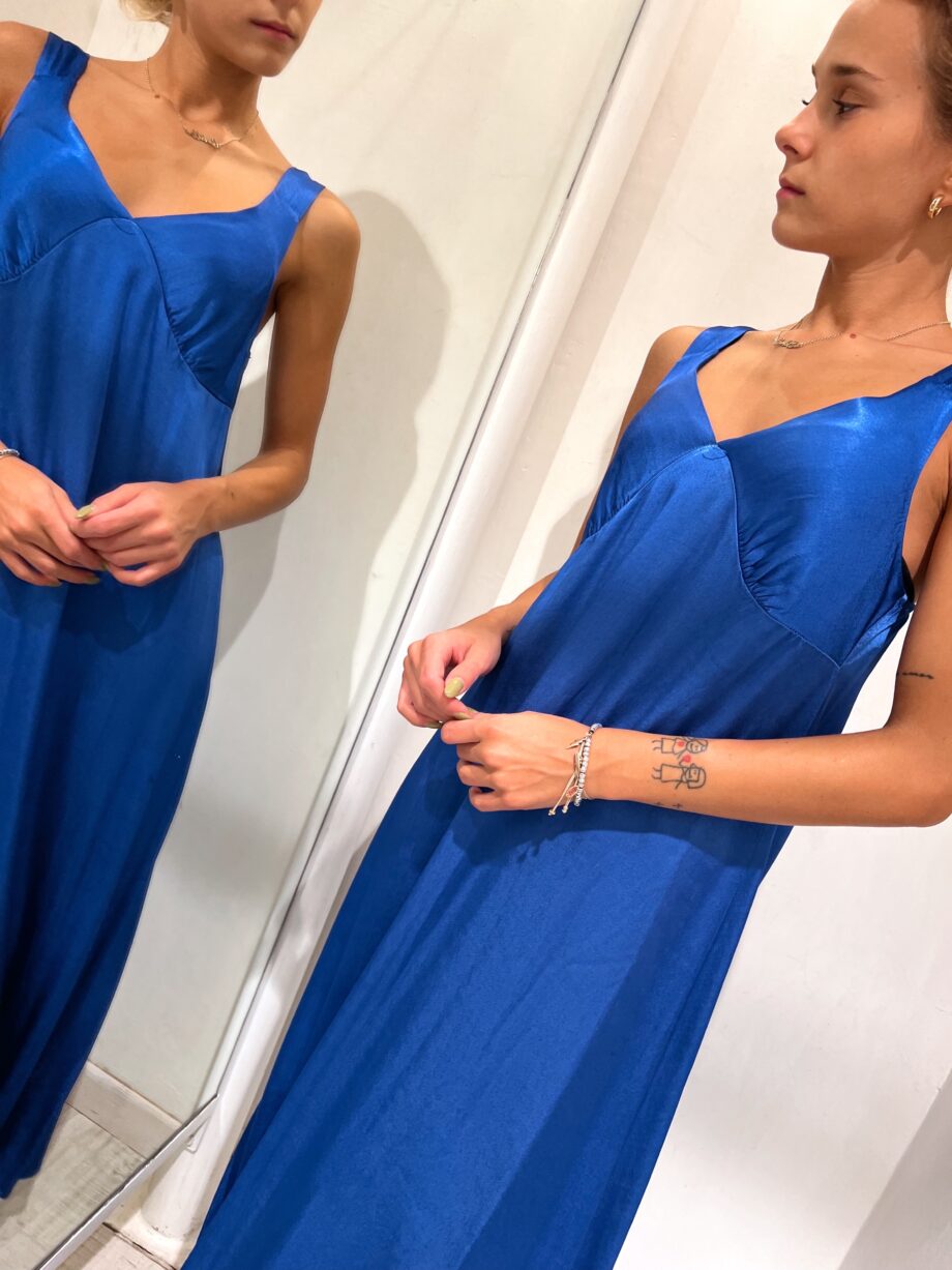 Shop Online Vestito lungo in raso bluette Have One