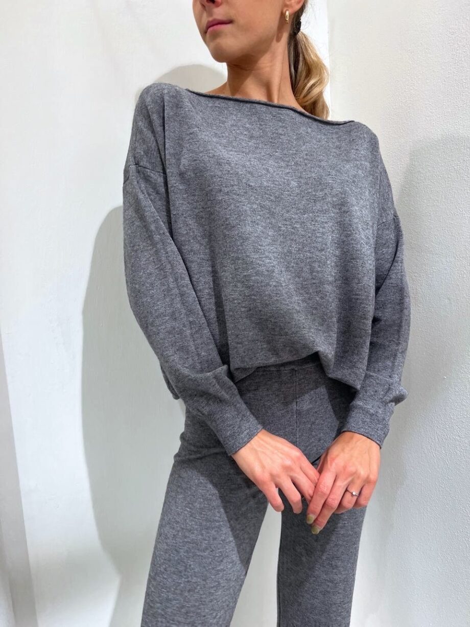 Shop Online Completo coordinato in maglia grigio Have One