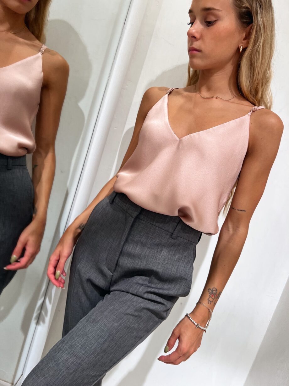 Shop Online Top in raso basico rosa cipria Vicolo