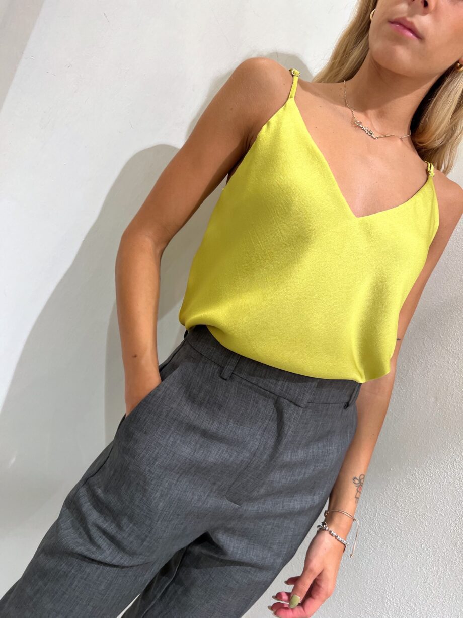 Shop Online Top in raso lime basico Vicolo