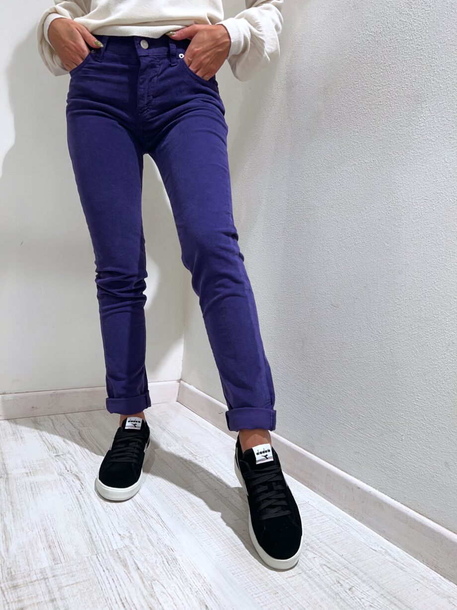 Shop Online Jeans skinny in velluto viola Have One