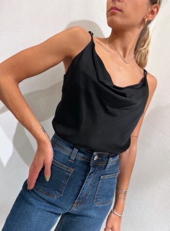 Shop Online Top in raso nero scollo anello Have One