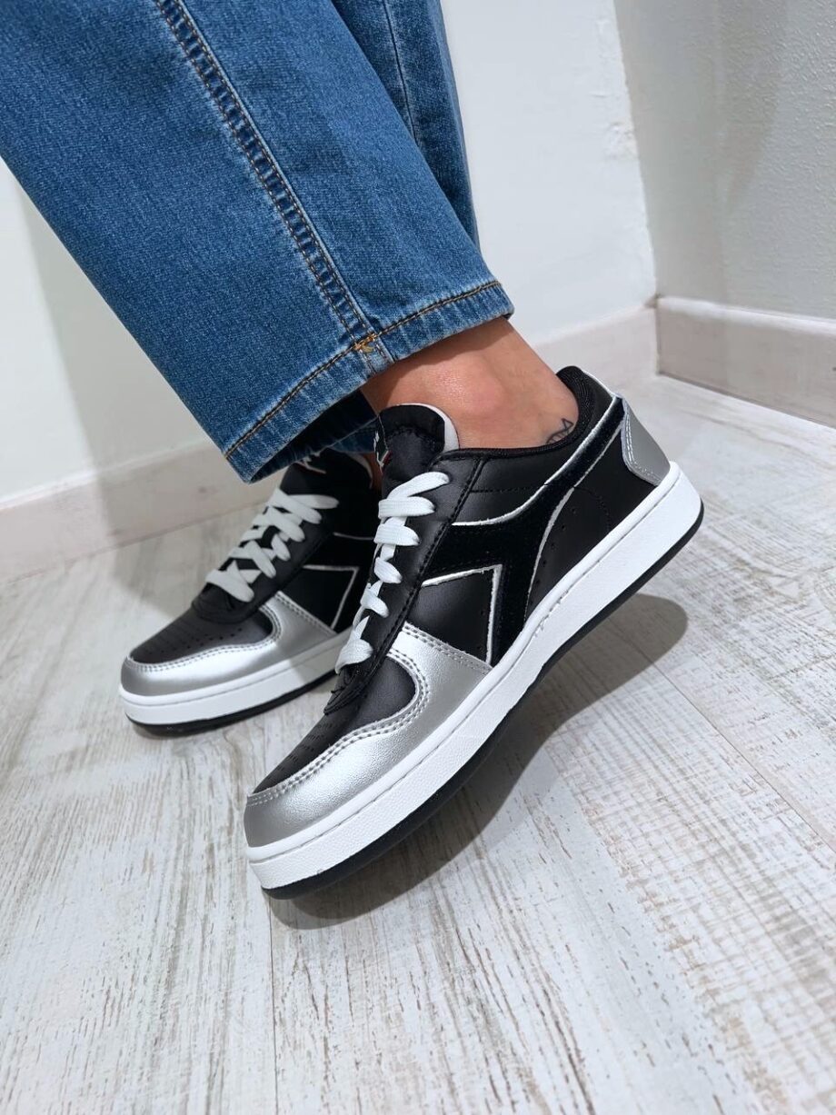 Shop Online Sneakers magic basket low space nere Diadora