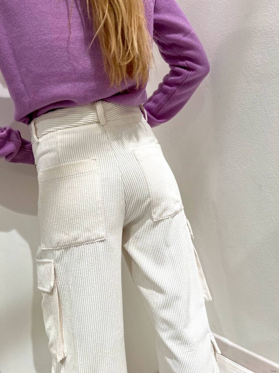 Shop Online Pantalone cargo panna in velluto Vicolo